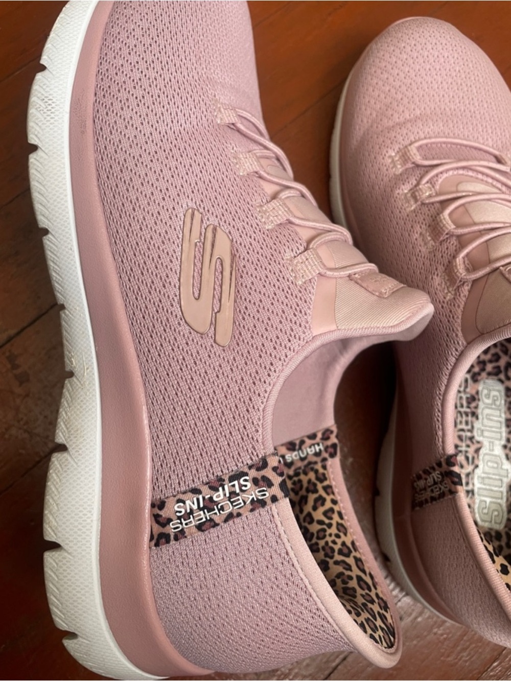 Skechers Slip-in Shoes - Picture 2 of 3